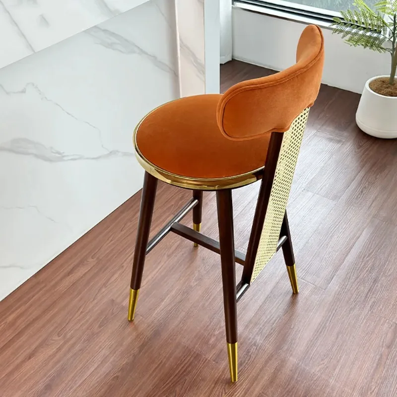 

Premium Aesthetic Taburetes De Bar Luxury Furniture Minimalist Vintage Bar Chair Classic Trendy Comfortable Beauty Bar Chair