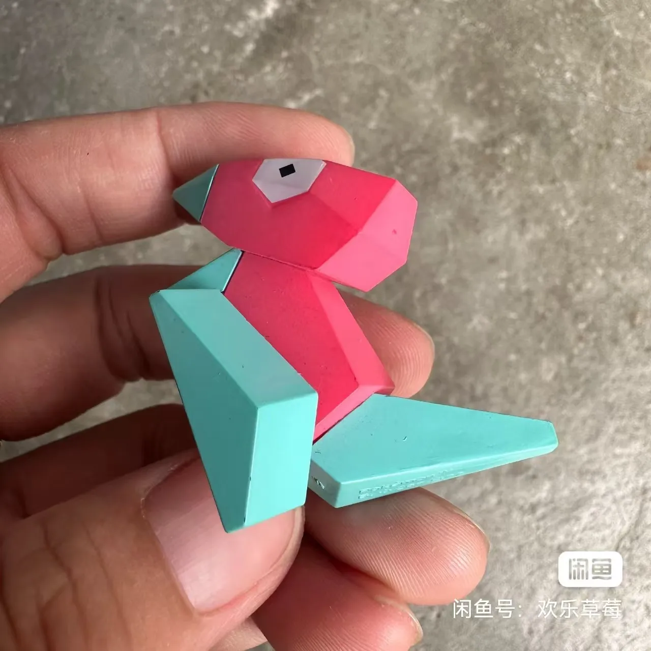 Genuino 1/20 escala el mundo Articuno Moltres Zapdos Nidoking Milotic Garchomp Torterra Gengar lindo modelo de figura de acción Juguetes