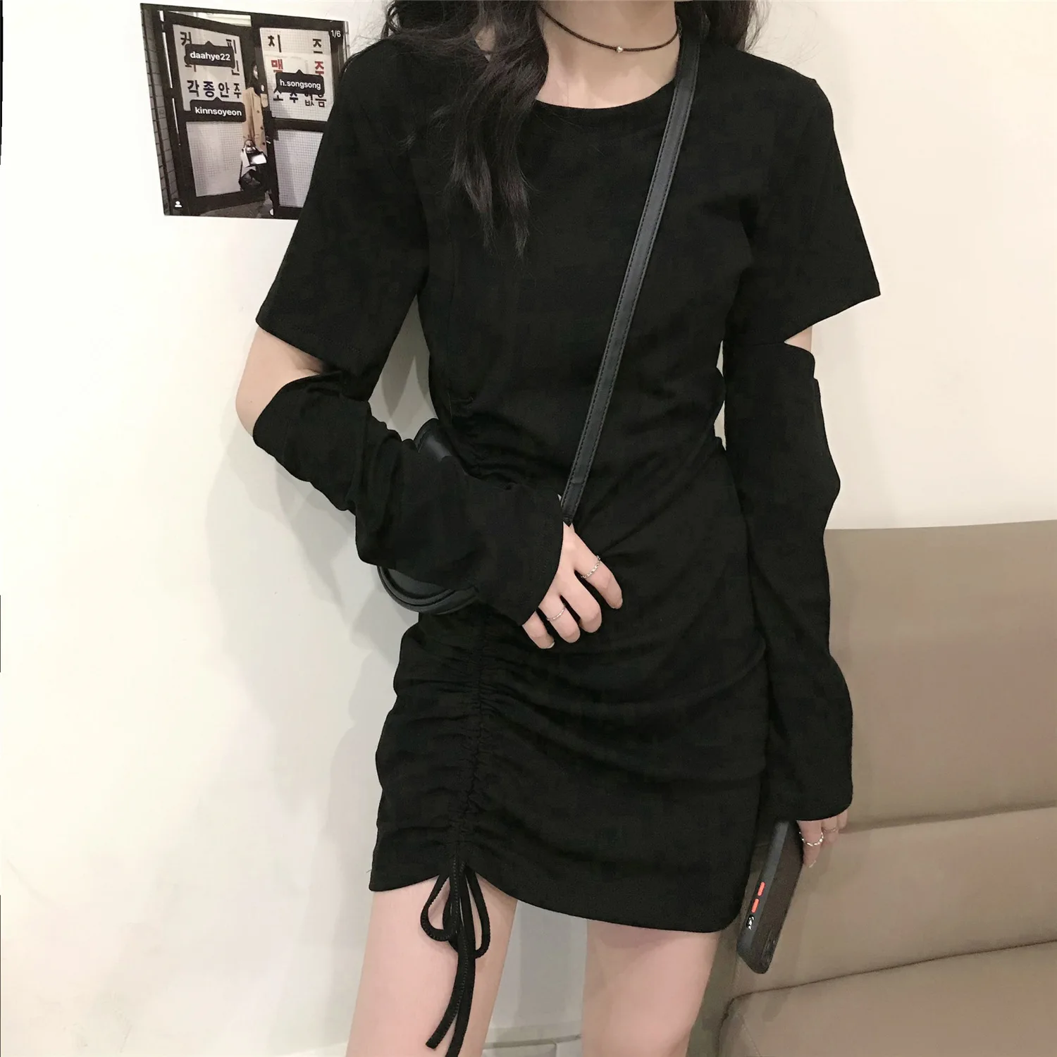 

Personalized Long Sleeves Black Dress For Women Spring Autumn New Style Spicy Girl Design Wrapped Hip Short Mini Dresses