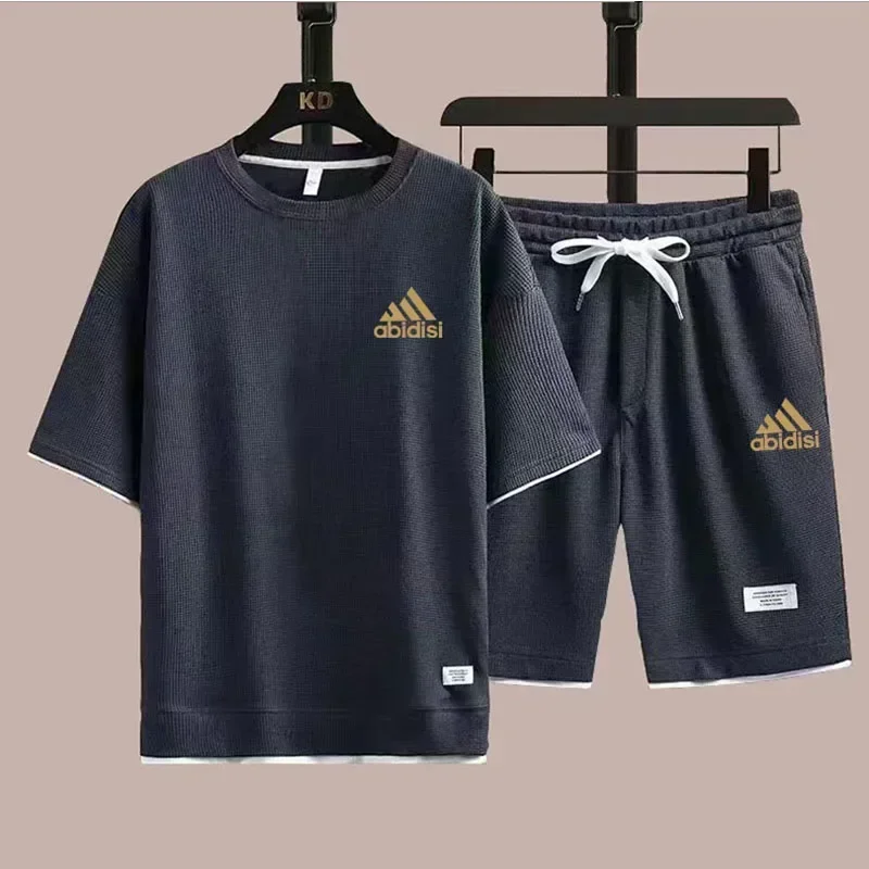 

Summer men's fashionable casual street sportswear set: breathable short-sleeved T-shirt + jogging shorts two-piece set