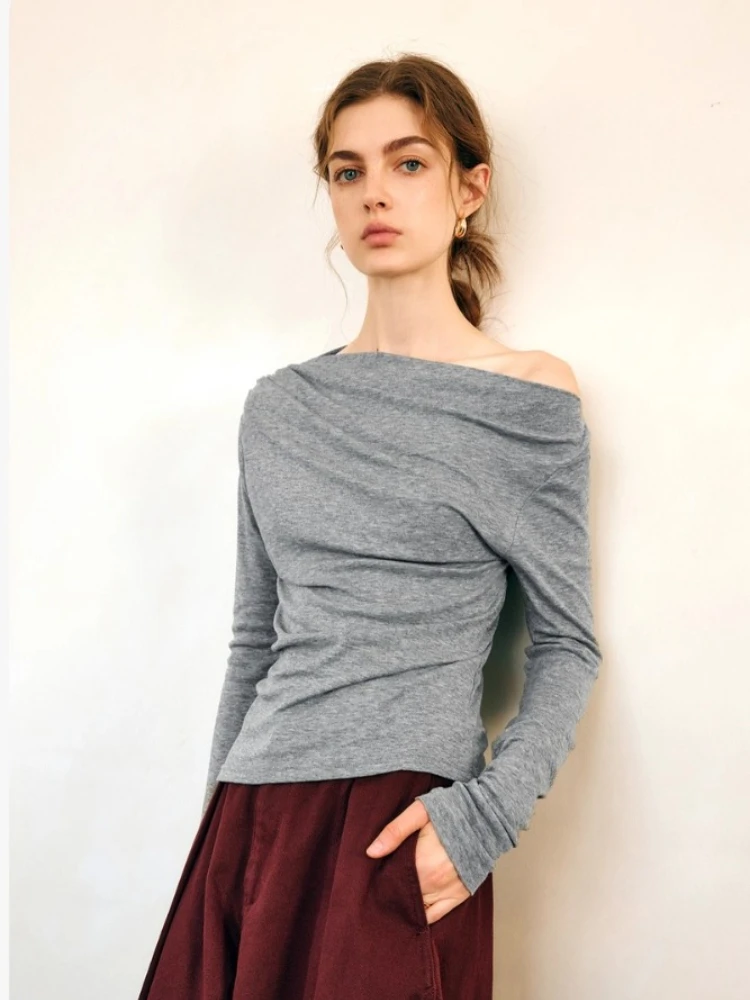 OLrain الفرنسية طويلة الأكمام تي شيرت المرأة خريف 2025 جديد غير النظامية مائل طوق القمم الصلبة Shiring سليم تيز O57QT96063 #3