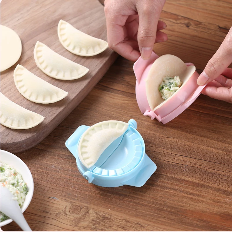 DIY Plastic Dumpling Mold Dough Press Gadgets for Cooking Dumplings Easily Ravioli Maker Jiaozi Maker Gadget Kichen Tools Set