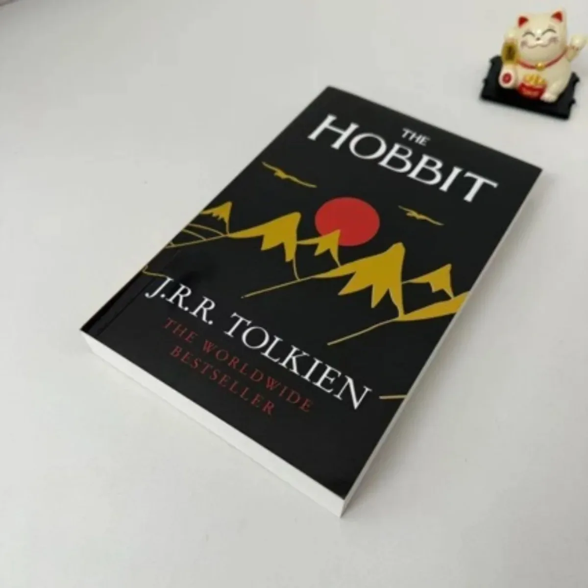 

The Hobbit By J.R.R. Tolkien - LOTR Prequel | Fantasy Classic Bilbo Baggins’ Adventure with Dragons & Dwarves Middle-earth Epic