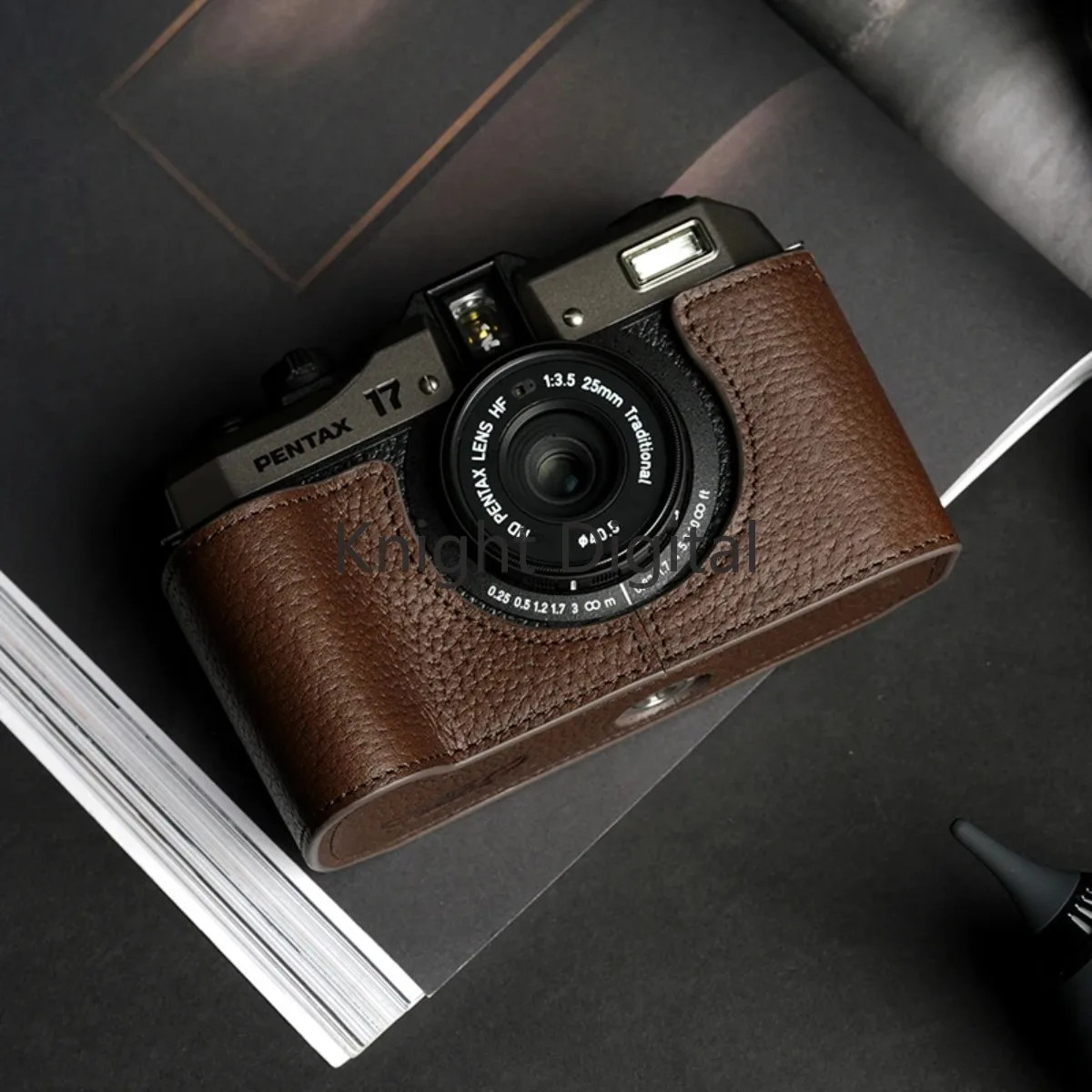 High Quality Handmade Genuine Leather Camera Half Case Base Bag Body Box Case for Pentax 17 Film Accessories Camera Polaroide