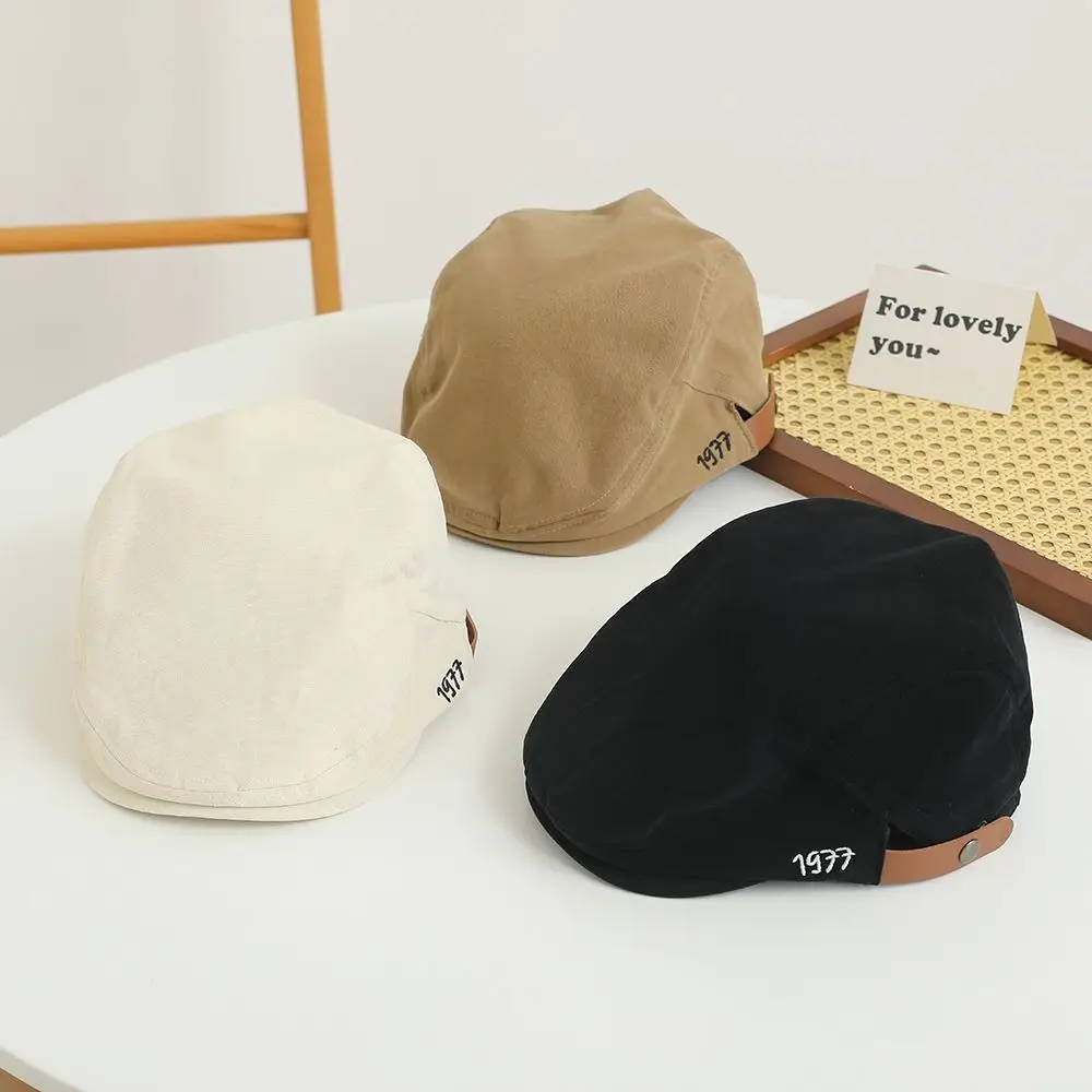 Fashion Sun Protection Retro Embroidery Hat Rough Edge Korean Style Newsboy Cap Beret Hat Adjustable Male