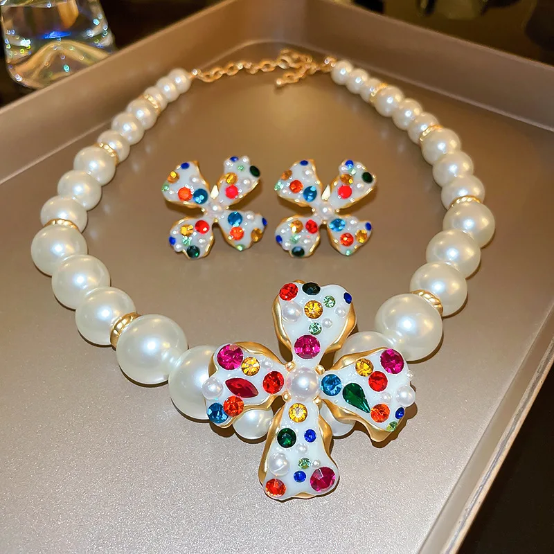 

Korean Pearl Necklace Earrings for Women Colorful Flower Crystal Ear Clip Earrings Weddings Banquet No Ear Hole Jewelry Set