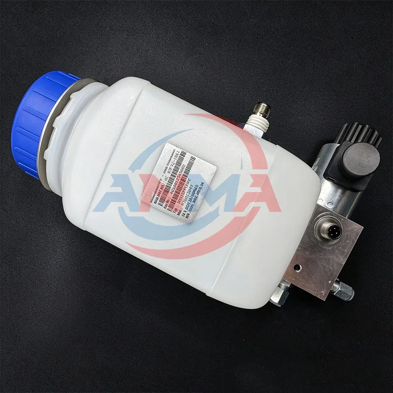 Man Roland R700 New Model Chain Oil Pump Automatic Lubrication Original Oil Tank 8C.93F92-1061 For R900 Offset Printing Machine