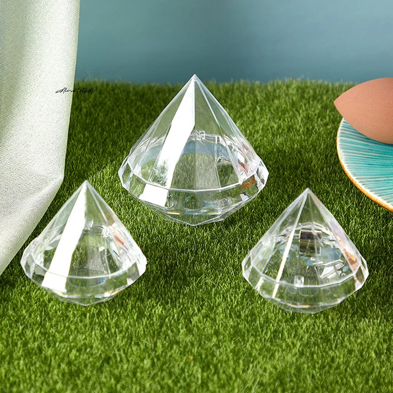 Puste pudełko do przechowywania gąbek do makijażu w kształcie rombu Przenośny organizer na kosmetyki Puff Plastikowy stojak na blender Stojak do suszenia