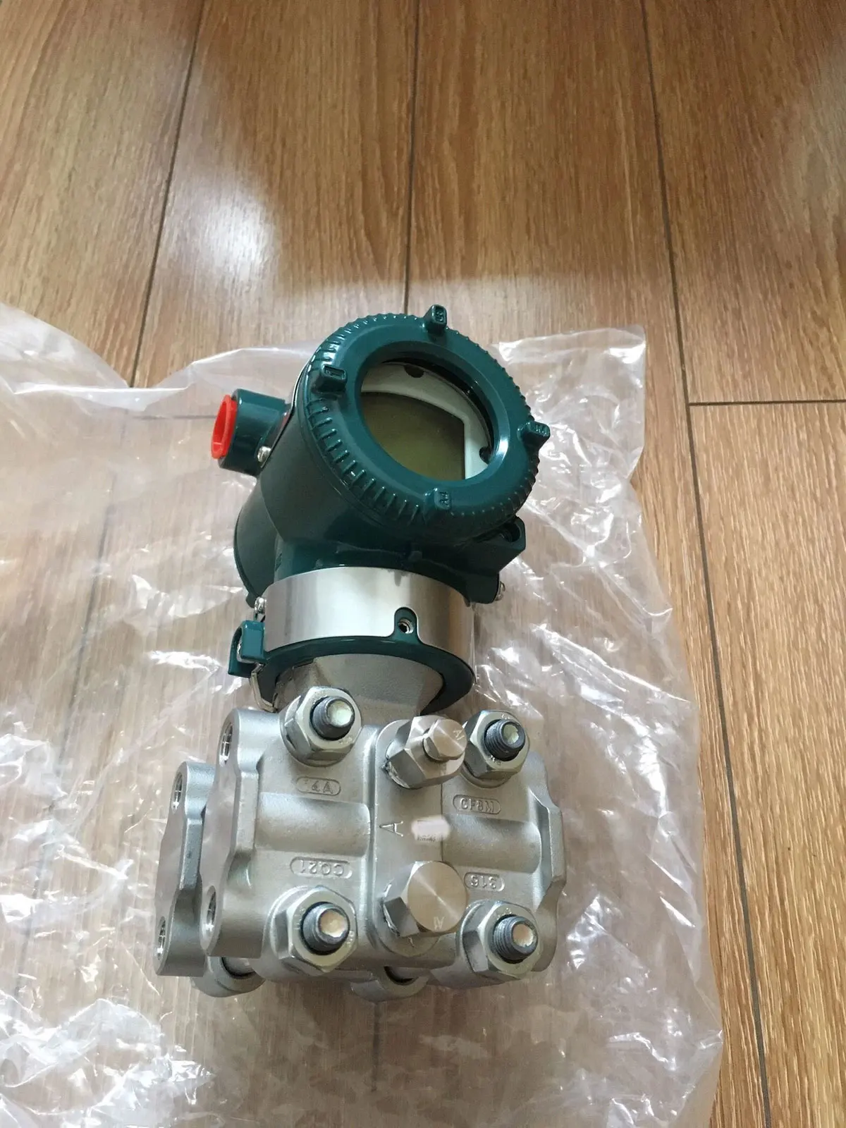 100% brand new Pressure Transmitter EJA110E EJA118E EJA120E EJA130E EJA210E EJA310E EJA430E EJA530E Warranty One-year