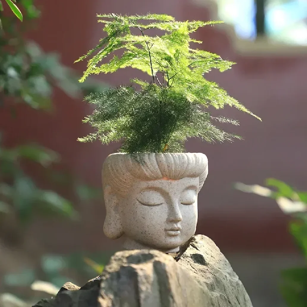 

Buddha Head Statue Small Plant Pot Resin Succulent Planter Garden Pots Ornamental Figurines for Home Office Tabletop Decoration