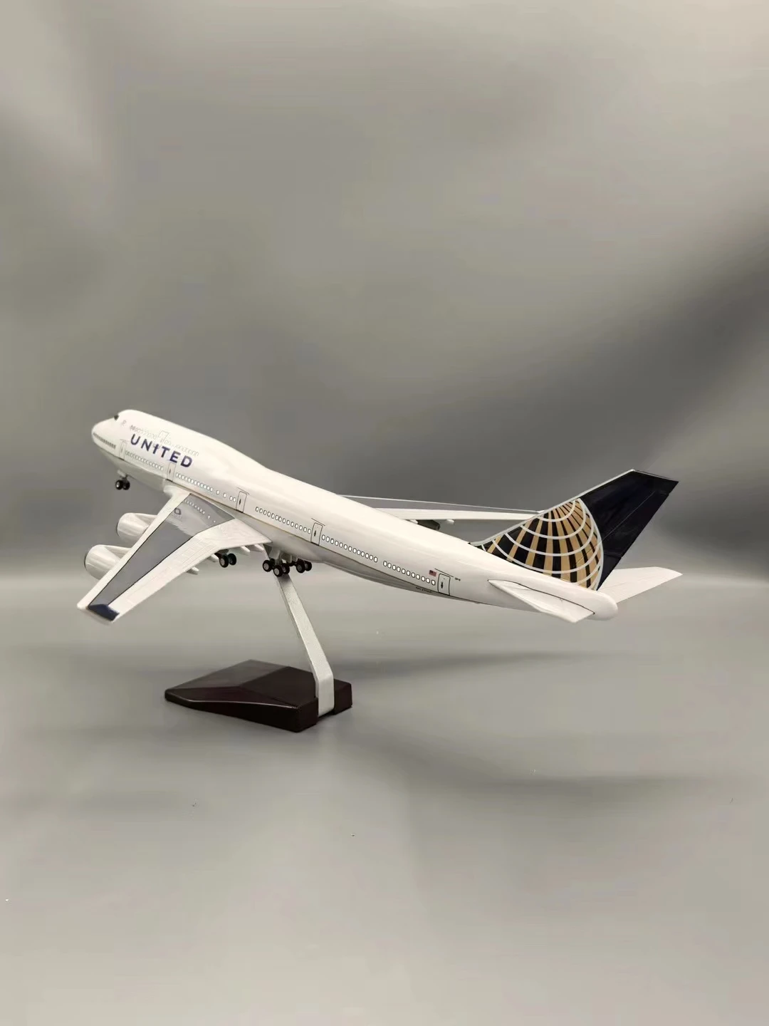 Scale Large Model Airplane 47CM Continental United Airlines Boeing 747 Plane Models Diecast Airplanes with LED Light for Collect