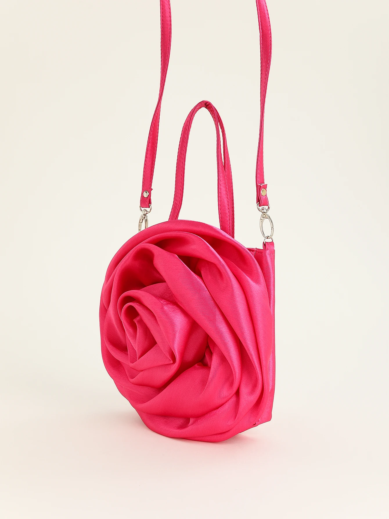 Bolso de lujo con diseño de rosa para mujer, bolsa de hombro de seda plisada con flores, de satén, para noche, boda y fiesta