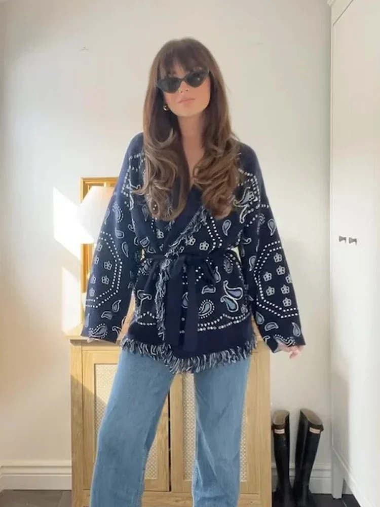 المرأة الخامس الرقبة شرابة سترة شيك المرقعة ملابس منقوشة بكم طويل ملابس خارجية فضفاضة موضة الخريف اليومية تخفيف الشارع بالأزرار