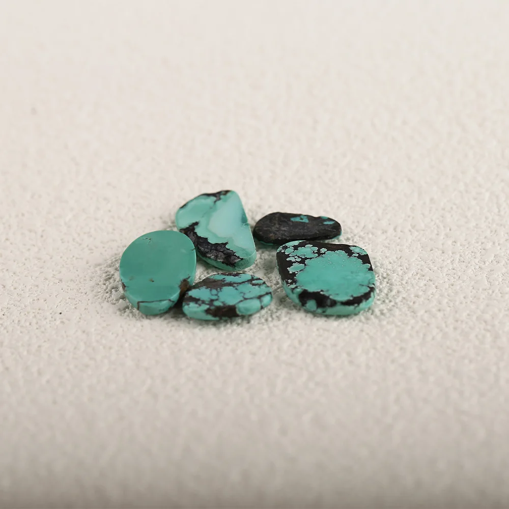 Natural Gemstone Turquoise  (5pieces) - DIY Handmade Jewelry 21×15×1mm, 6.7g