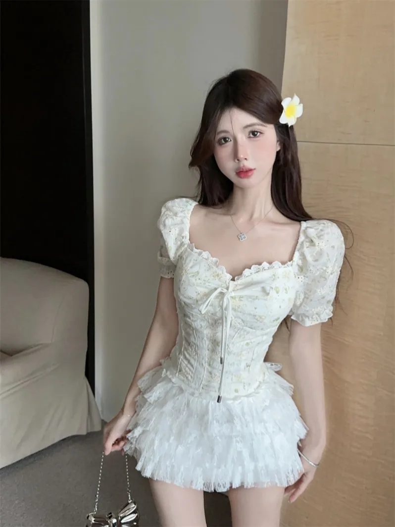 Летняя новинка Pure Desire Sweet Slimming Tie Dye Floral ort Sve футболка плюс пышная юбка комплект из двух предметов женская мода