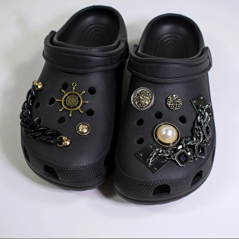 Creative Dark Metal Style Hole Shoe Charms Accessories Shoe Buckle Retro National Style Flower DIY Shoes Decorations