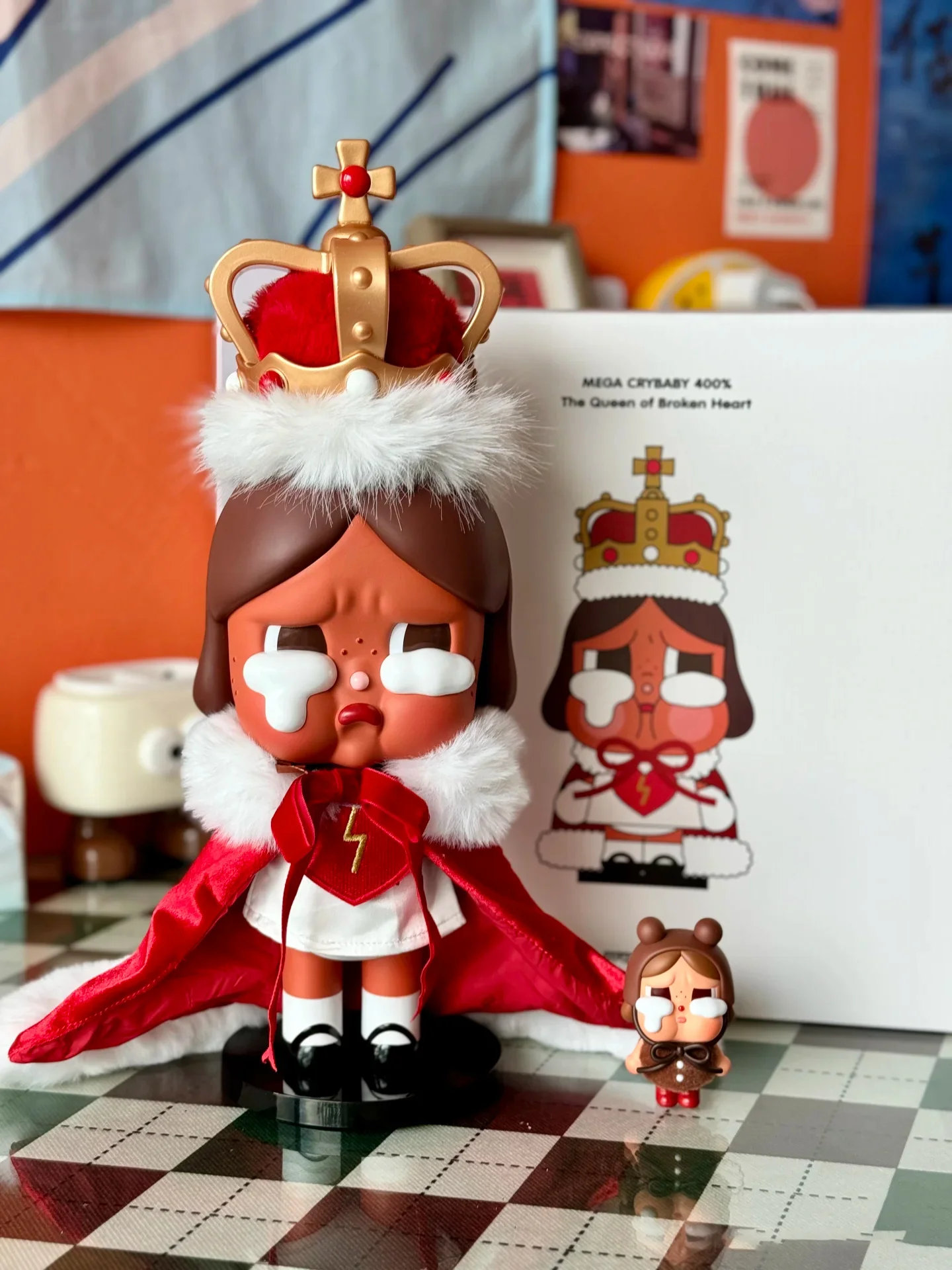 Genuine Mega Crybaby 400% The Queen Of Broken Heart Limited Edition Action Figure Toys Collectible Model Girls Surprise Gift