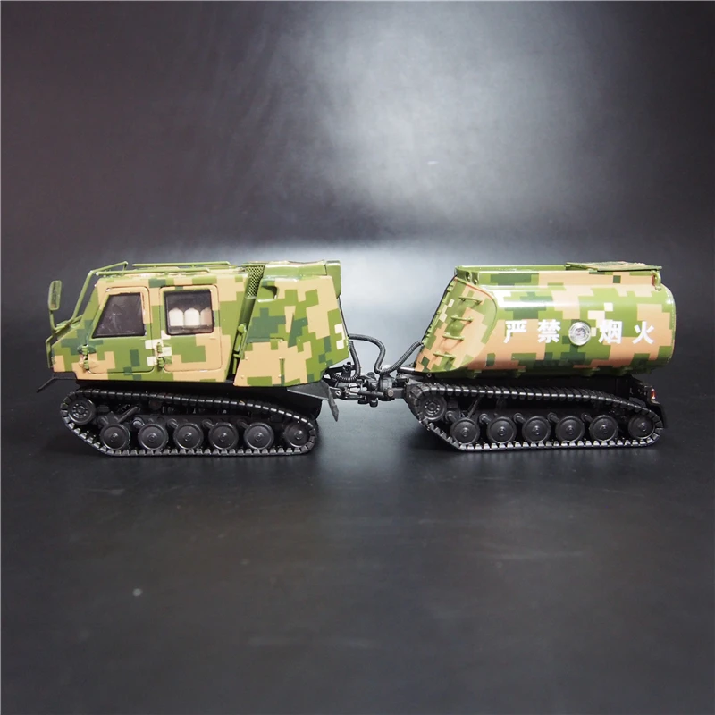 1:32 Scale Crawler Type Is Suitable For All Terrain Vehicle Transport Towing Tanker Alloy Die Casting Model Military Tanks