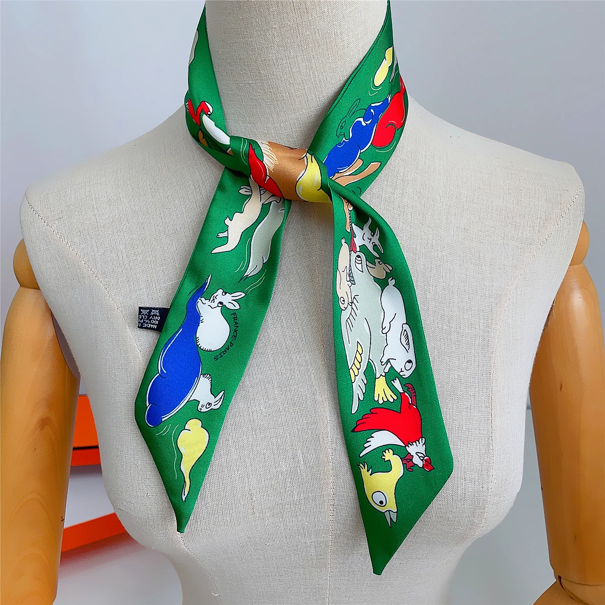 Brand Design Cartoon Animals Twill Silk Scarf Foulard Skinny Bag Scarves Luxury Scarf Women Neckerchief Fashion Hair Headband