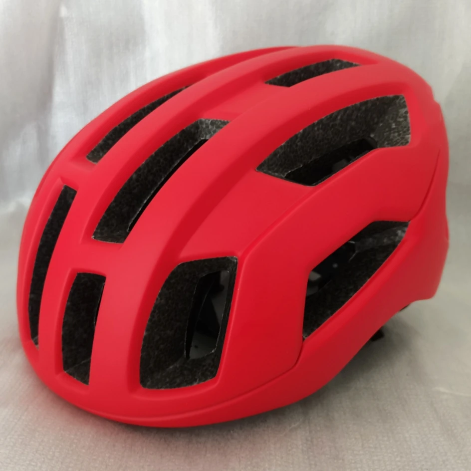 Ultralight Cycling Helmet Men Women Riding Intergrally-molded Mtb Air Bicycle Helmet EPS Road Bike 54-60cm Capacete Ciclismo