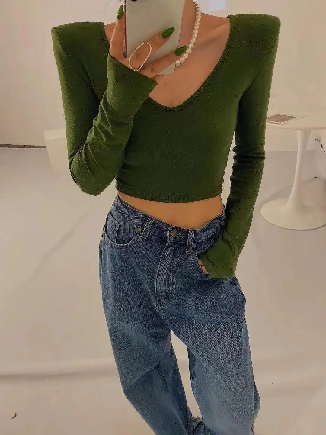

Slimming Effect Long Sve ort Length V-Ne Faionable Versatile Women's T-irt Korean Sle Base irt Trendy Top
