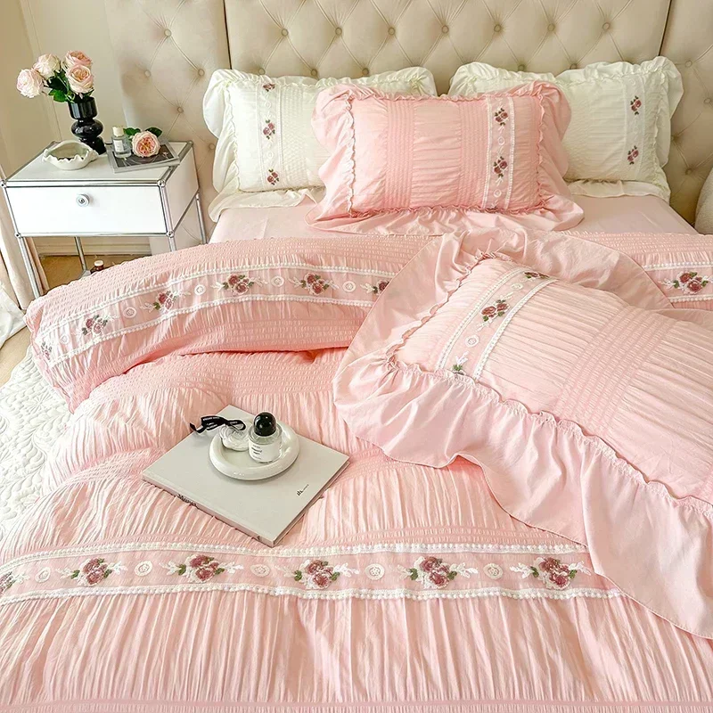 French Embroidered Lace Bubble Gauze Bedding Set Pink Elegant Princess Style Queen Duvet Cover Set Ruffled Comforter Cover Sets