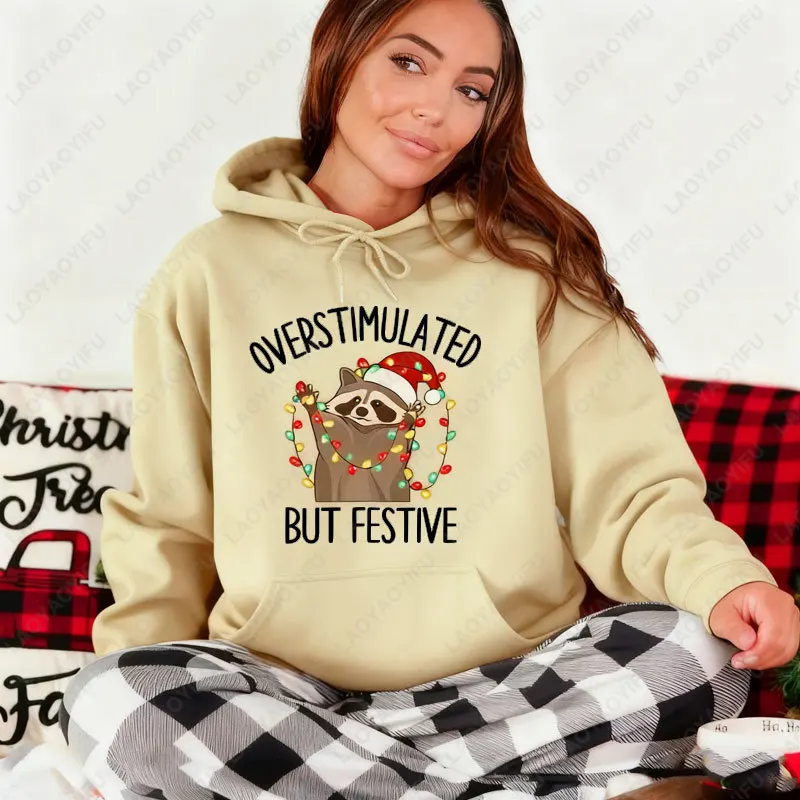 Übergtimuliertes, aber festliches Waschbär-Weihnachts-Sweatshirt, lustiger Waschbär-Weihnachtssweat, Waschbär-Weihnachts-Hoodie, Meme-Pullover mit Rundhalsausschnitt
