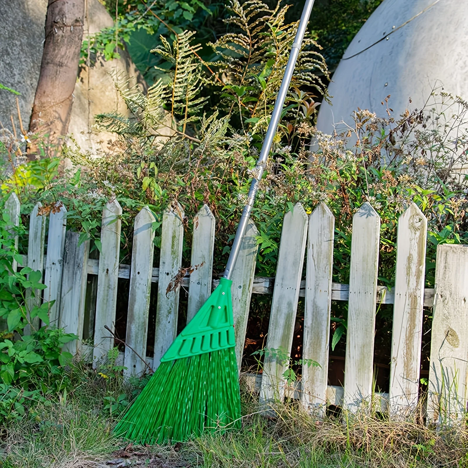 Heavy-Duty Outdoor Angle Broom Set with Long Handle for Courtyard Travel Camping - Commercial Grade Cleaning Tool