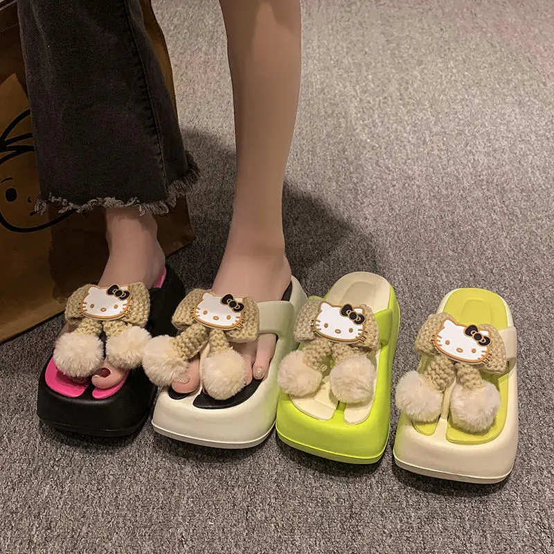 

The New Sanrio Hello Kitty Shoe Slippers Fashion Slippers Summer Slippers Cute Cartoon Casual Fashion Pretty Girl's Beach Shoes