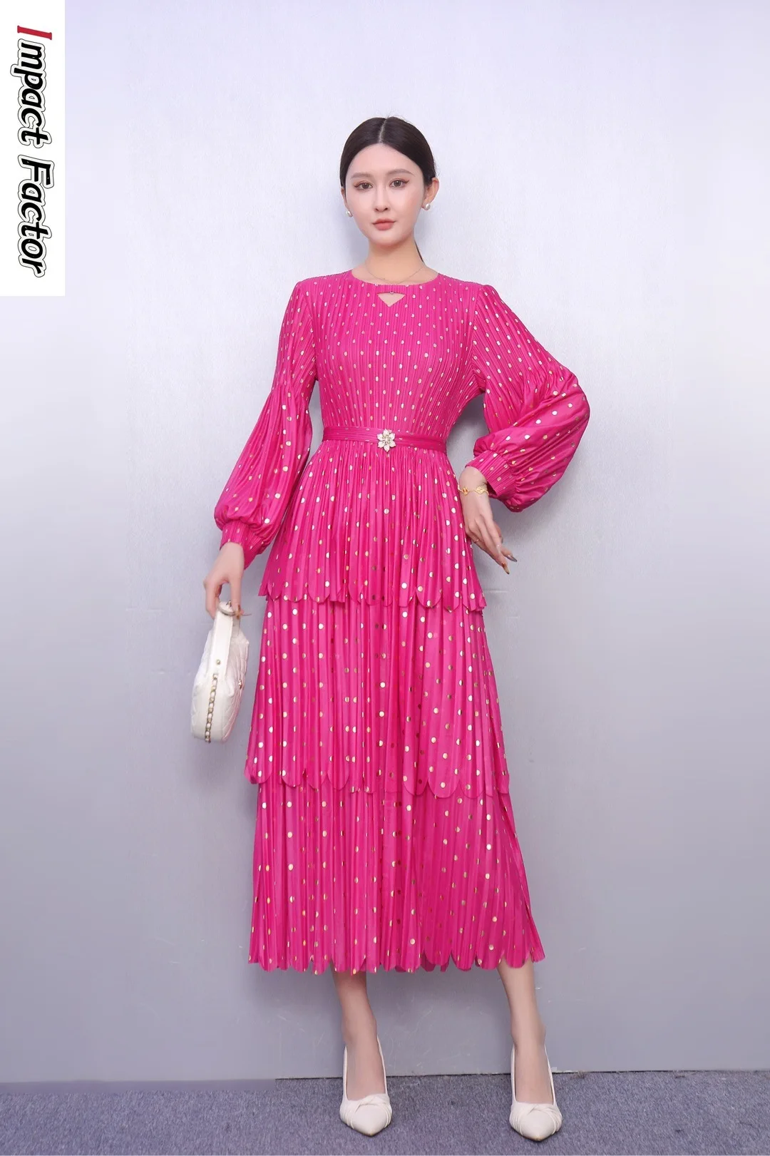 

Miyake Pleated Loose Dress Fashionable Polka Dot Bronzing Loose Temperament Elegant Women's Clothing Waist Pleated Skirt