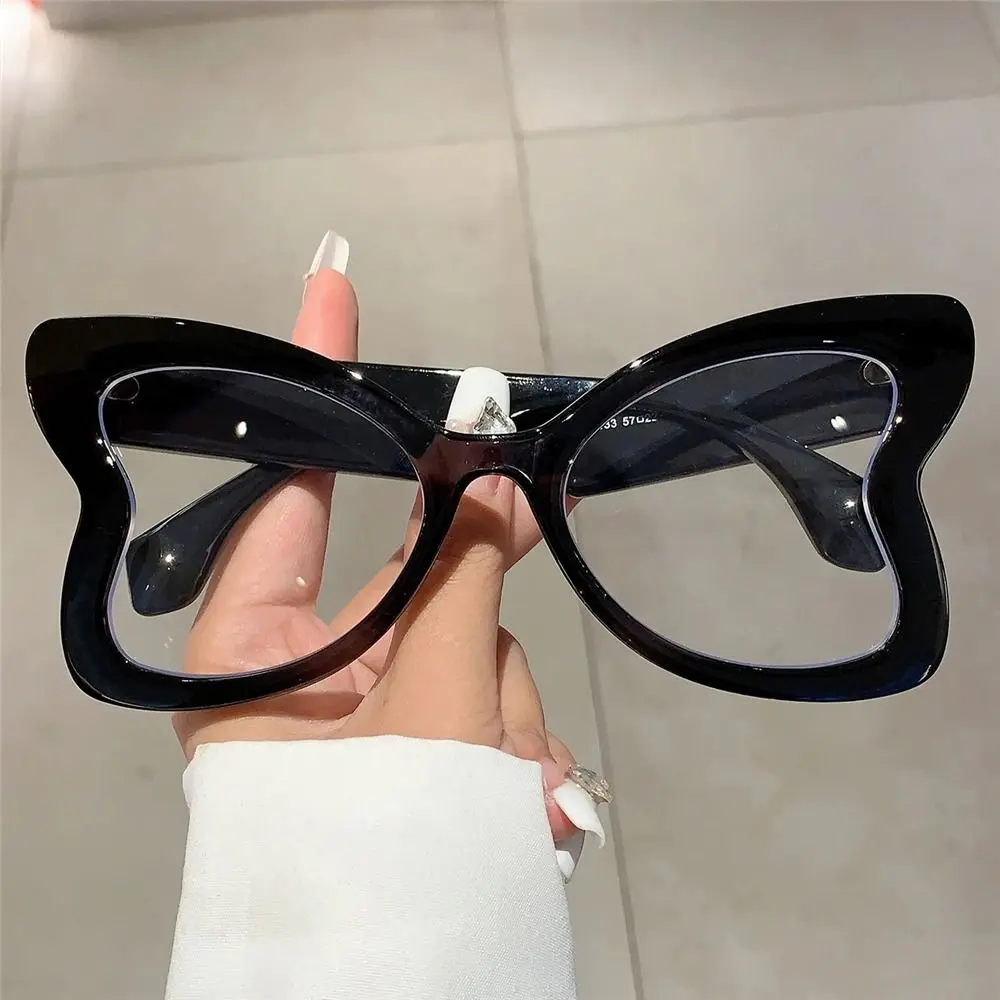 2024 New Outdoor Sunscreen Butterfly-Shaped Sunglasses Trendy Retro Cat Eye Sun Glasses UV400 Vintage Black Shades for Women