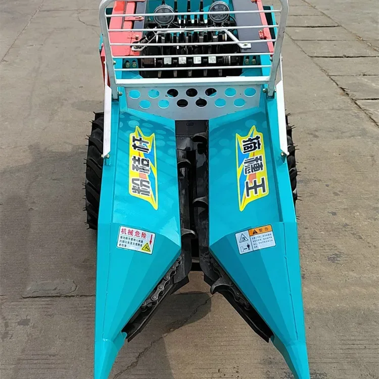 Pemanen Mini Pertanian Multifungsi 5-10KW Pemanen Gabungan Jagung