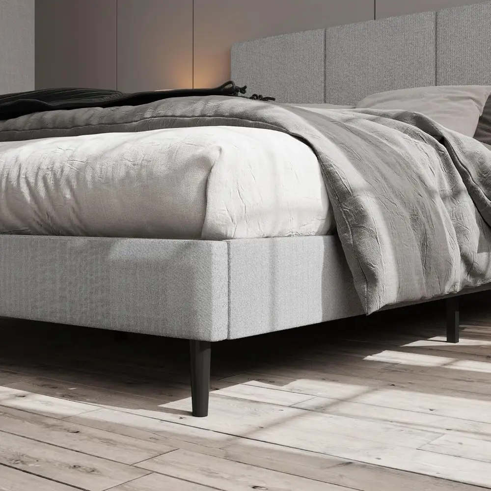 โครงเตียงควีนไซส์แบบมีหัวเตียง ผ้าหุ้มแบบช่องแนวตั้ง สีเทา ทนทาน ไม่ต้องใช้สปริง ประกอบง่าย