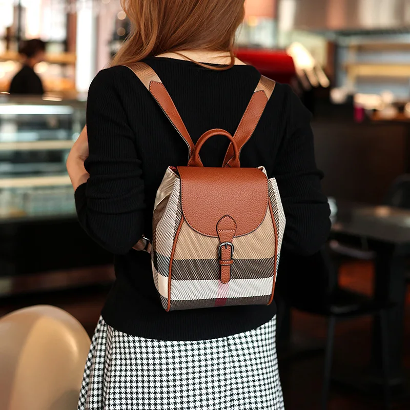 Elegant Classic Fashionable Designer Diaper Bags for Women Luxury Vintage Leather Large Capacity Minimalist Tote Bag