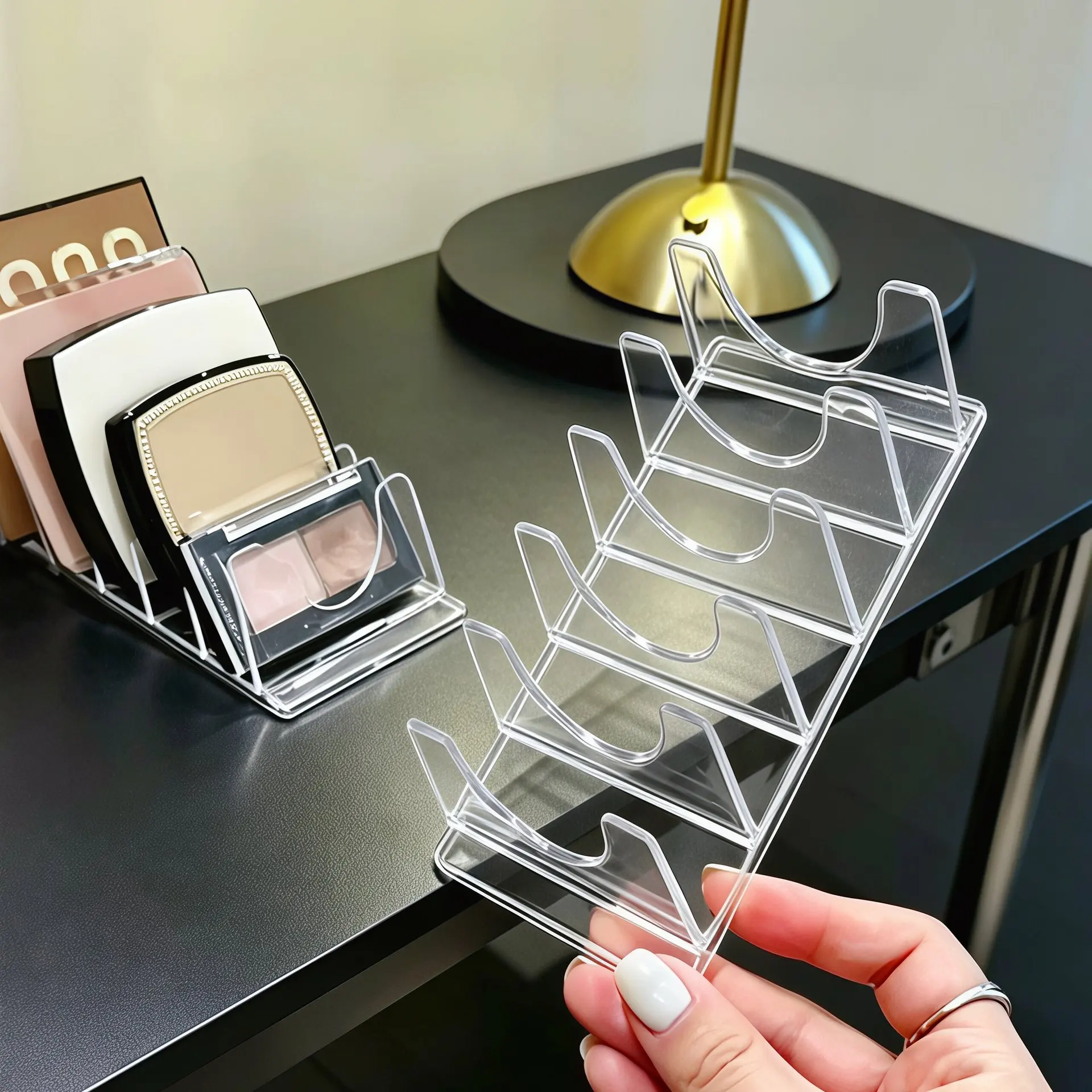 Transparent Makeup Palette Storage Rack With Separate Compartments for Eyeshadow Blush Powder Compact Cosmetic Display Holder