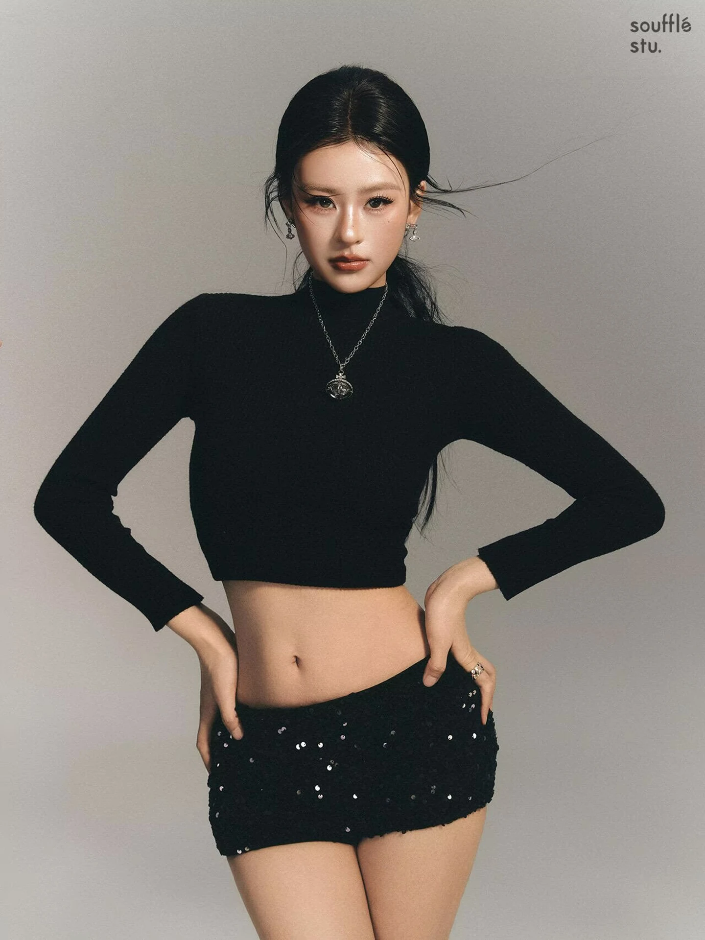 Black Fashion Portrait Photography Costume Cool Lady Style Studio Image Photo Shoot Clothing 2026 Spring Season Ladies' Wear