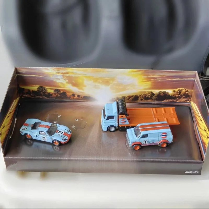 Hot Wheels Premium GMH39 1:64 Diecast Car Set Rubber Tire Alloy Vehicle Collectible Model Display Gift For Adult Hobbyist