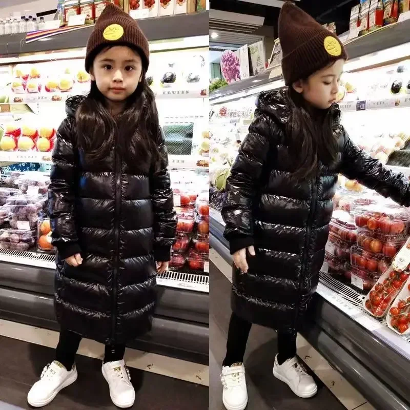 Moda inverno ragazze cappotti 2024 nuovi ragazzi ragazzi piumino vera volpe collo di pelliccia di procione bambini abbigliamento lungo bambini Parka