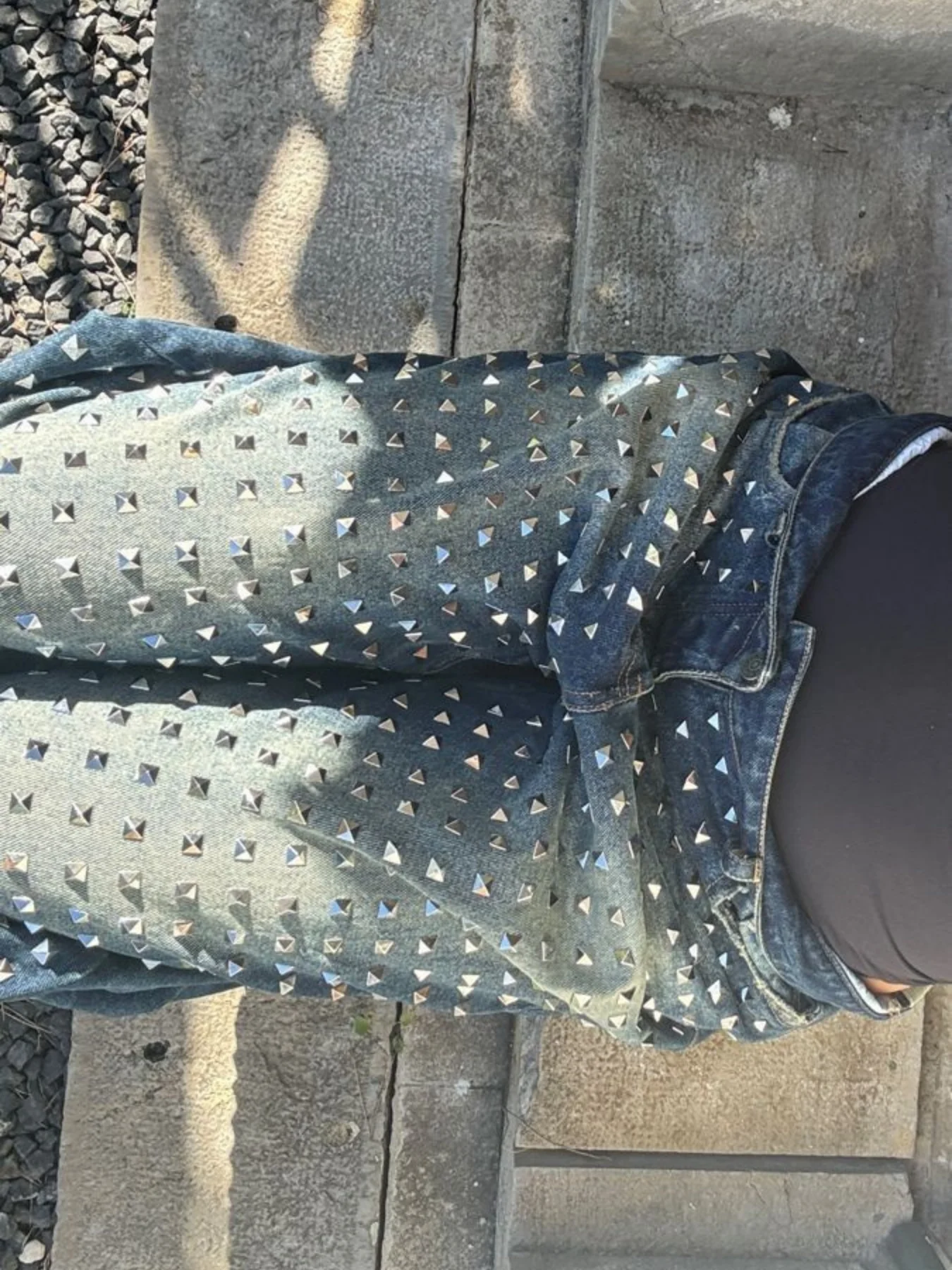 American retro studded ripped washed denim jeans, spicy girl street high waisted slim fit high street style straight leg pants