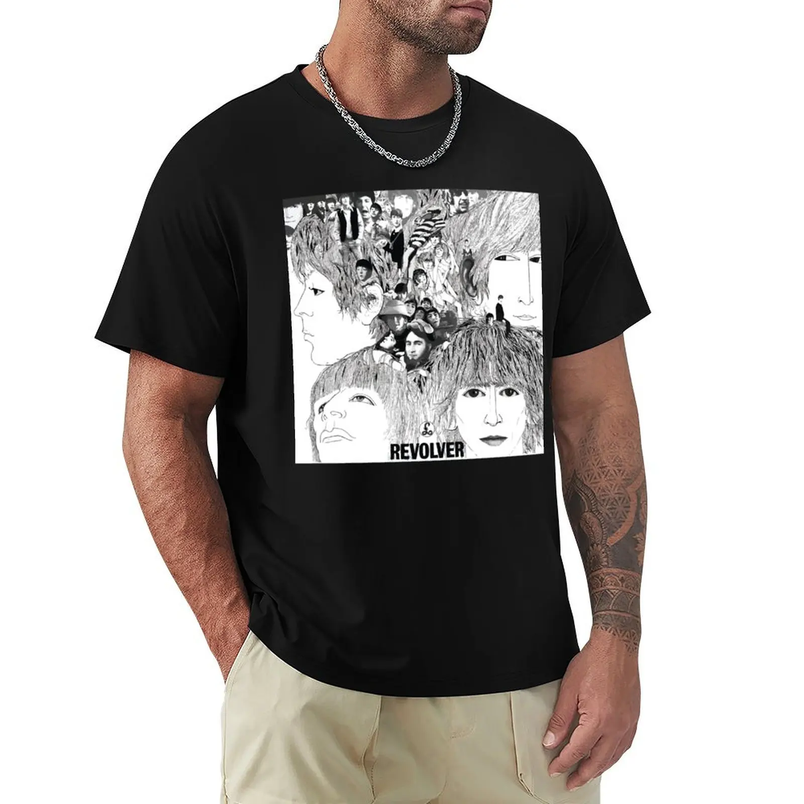 Revolver Album Cover Classic T-Shirt Sporty Breathable Short Sleeve T-Shirt