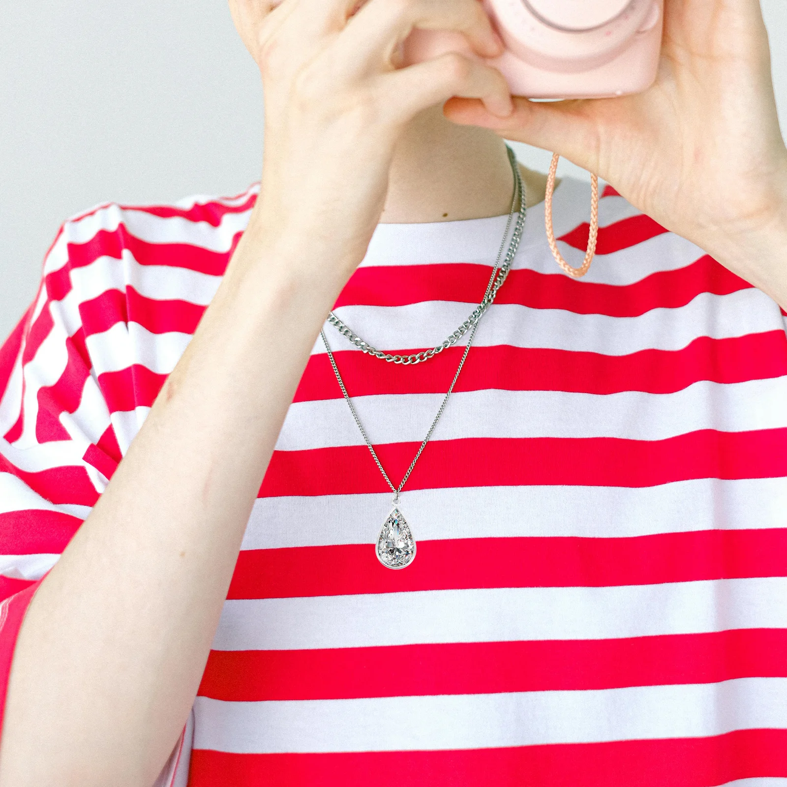

30Pcs Jewelry Holder Bezels Hollowed Bezel Frames Water Drop Pendants DIY Resin Jewelry Making Necklace Bracelet