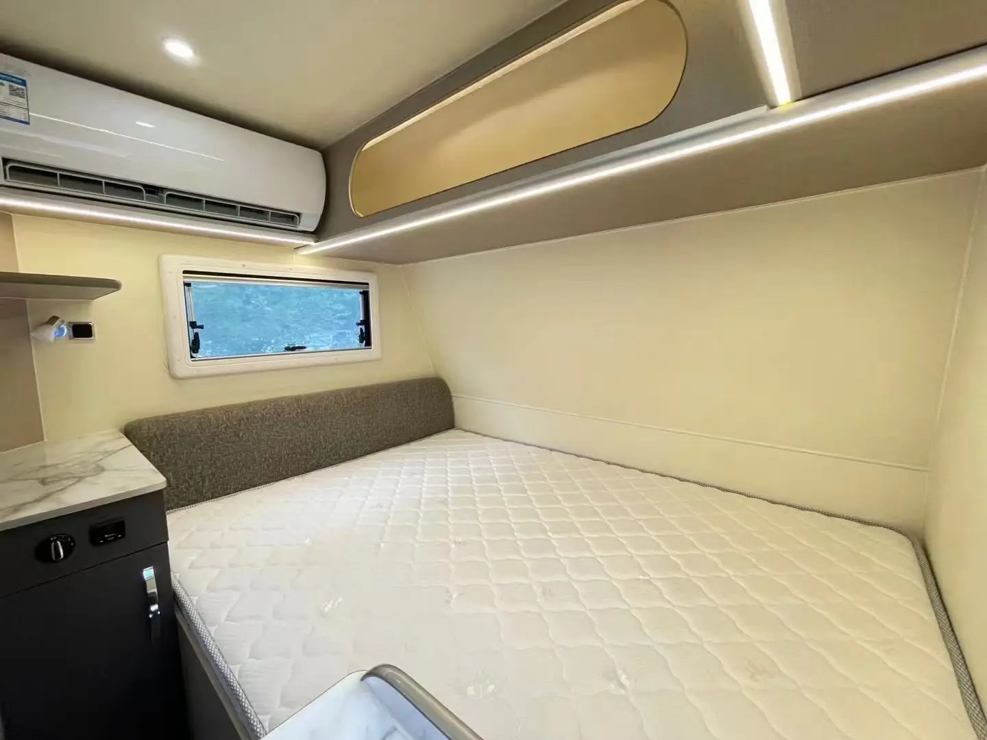 

OEM Trailer RV Small Camper Mini Caravan RV Motorhome Camper Truck Body