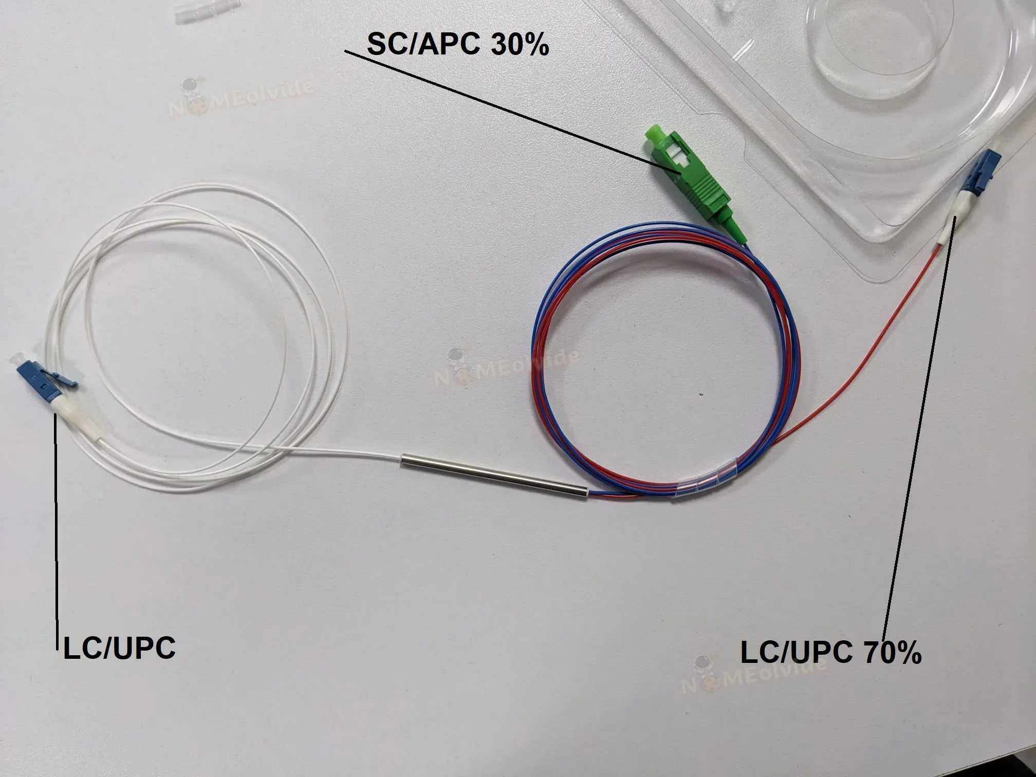 

1pcs/lot SC/APC LC/UPC Fiber Optic FBT Splitter with Connector 1x2 0.9mm SC APC Unbalanced Coupler Single mode Ratio Splitter