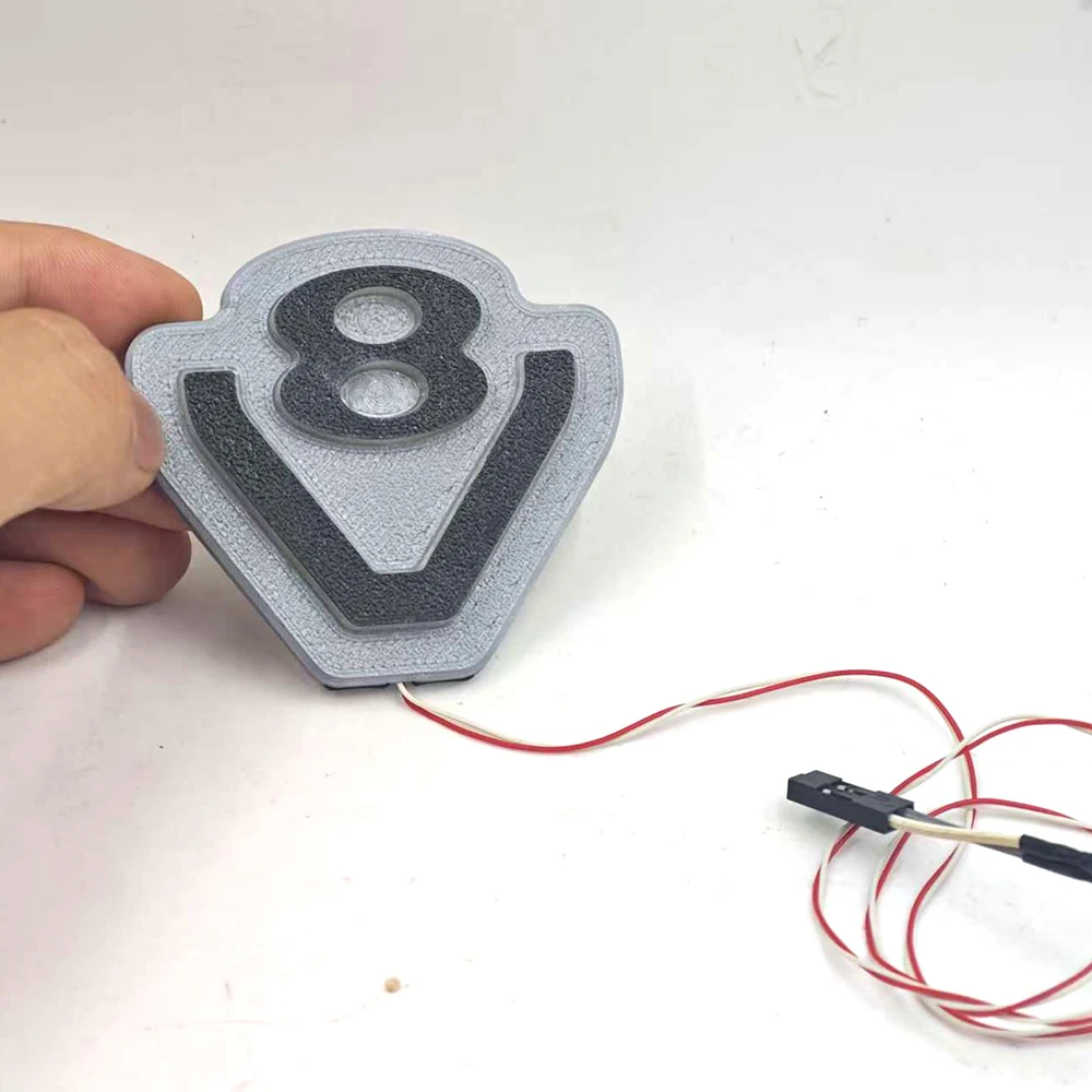 Simulatie V8 Logo Omgevingslicht voor 1/14 Tamiya RC Truck SCANIA 770 S VOLVO 750 Mercedes-Benz ACTROS 3363 MAN Speelgoed Auto Onderdelen