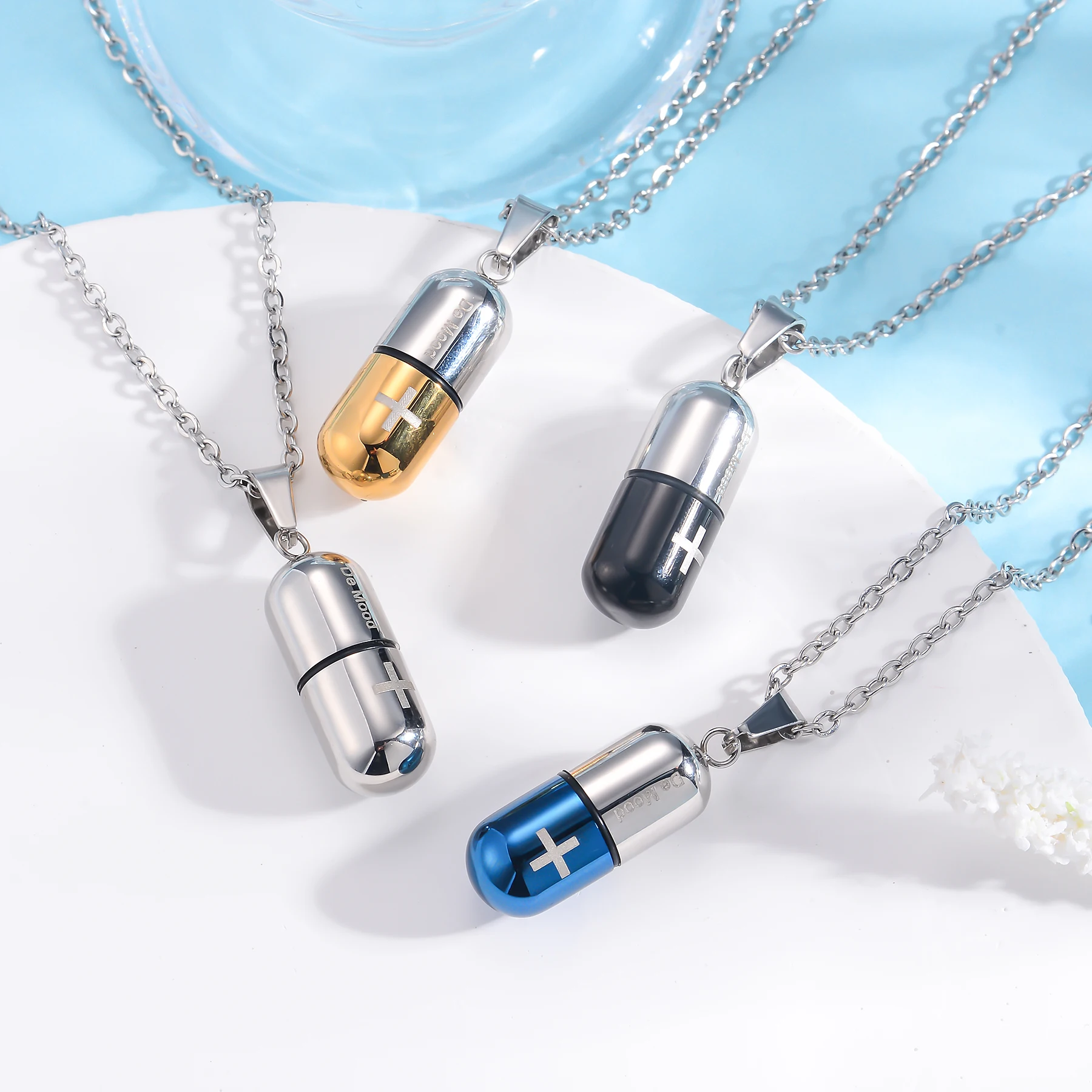 Stainless Steel Jewelry Cross Capsule Medicine  Pills Pendant Cremation Urn Necklace for Ashes Bottle Pendant for Ash Jewelry