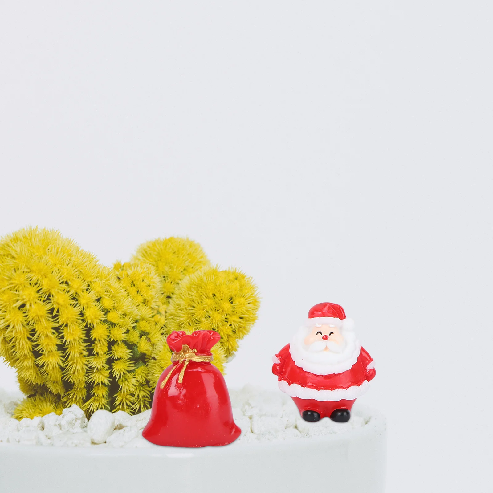 

23 pcs Snowman Train Christmas Resin Ornament Set Miniature Landscape Decor For Fairy Garden Moss Bonsai Micro Scene Party