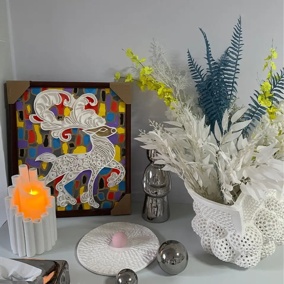 Honeycomb vase simple white hollow model room high temperature ceramic flower ware soft decoration flowers
