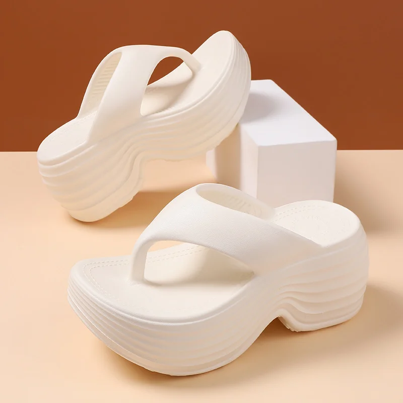 Women Thick Bottom Elevated Slippers Summer Outdoor Fashion Wedge Heel Slippers Flip Flops Beach Sandals