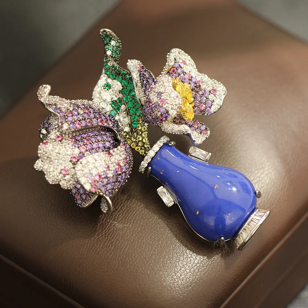 New Chinese Style Blue Flower Vase Lapis Lazuli Tulip Brooch Light Luxury Dress Coat High-end Accessories Pins for Women Gift