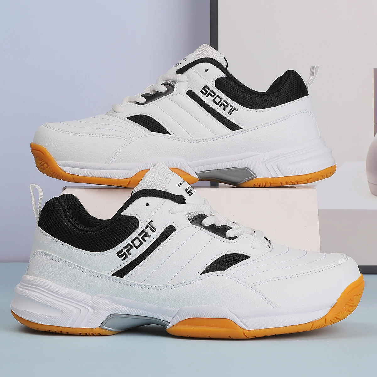 

Badminton Shoes, Men's Training Shoes, Shock-Absorbing, Breathable, Professional Sports Shoes, Table Tennis Shoes